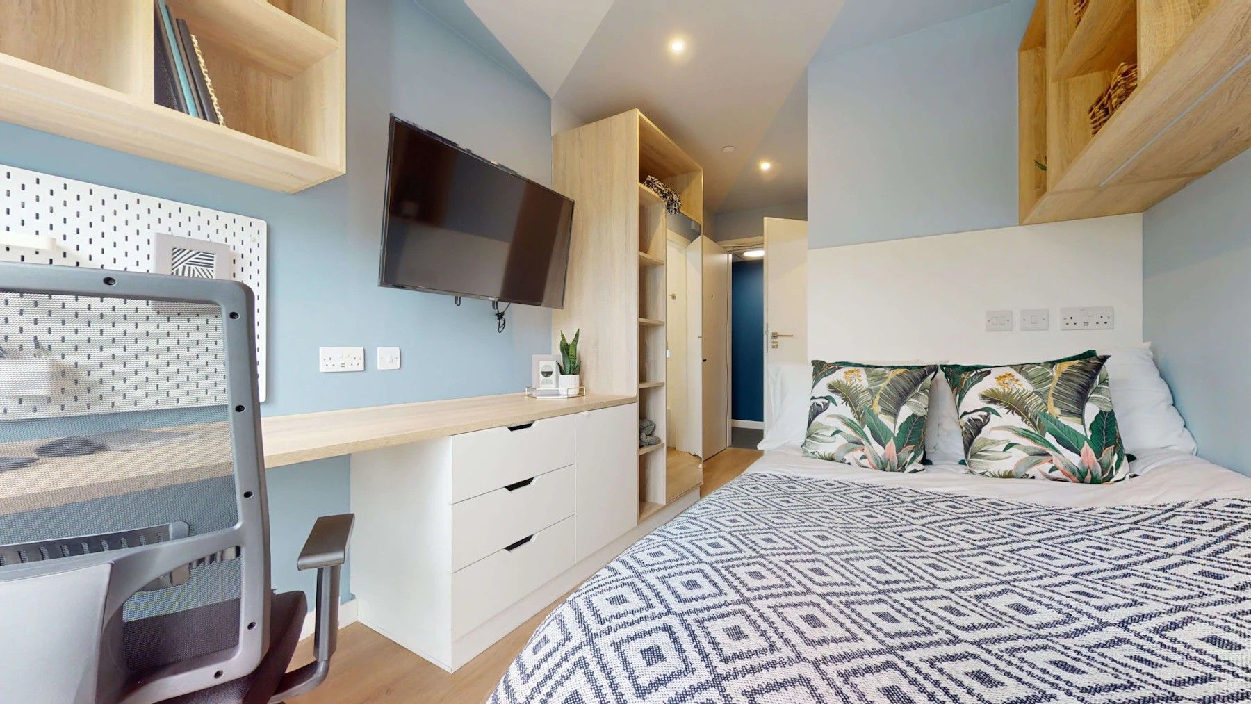 3 Bed Cluster - room